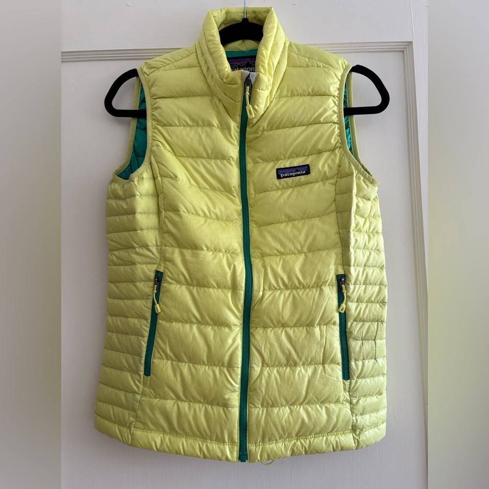 Women’s Patagonia Down Vest — S, RARE Yellow
